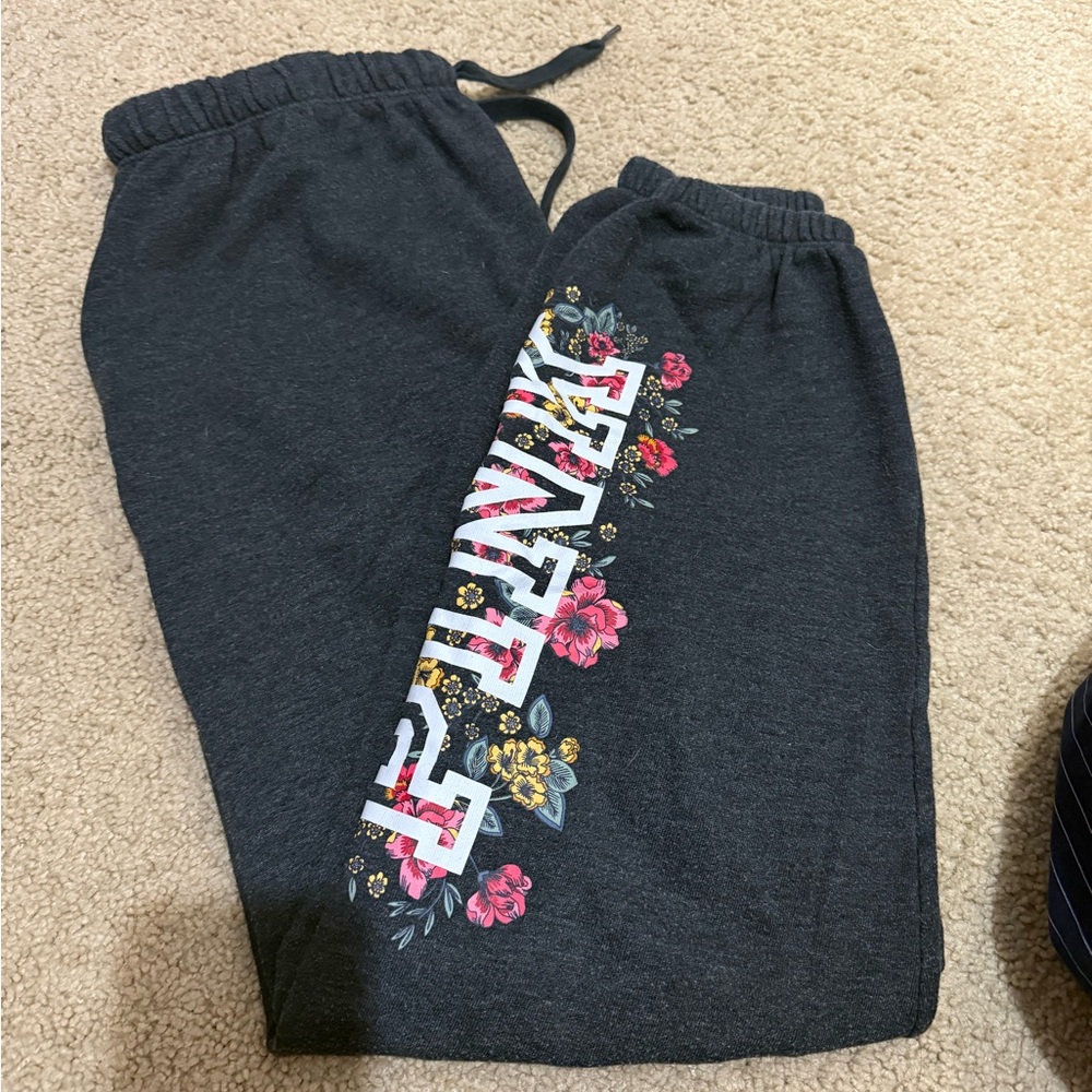 PINK Victoria's Secret Charcoal Sweatpants